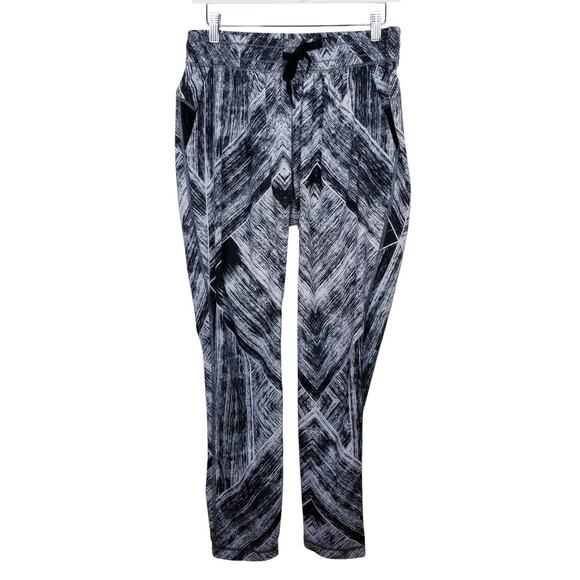 Lululemon Athletica Namaskar Pant II Heat Wave Black Geometric Size 6 - Picture 4 of 10
